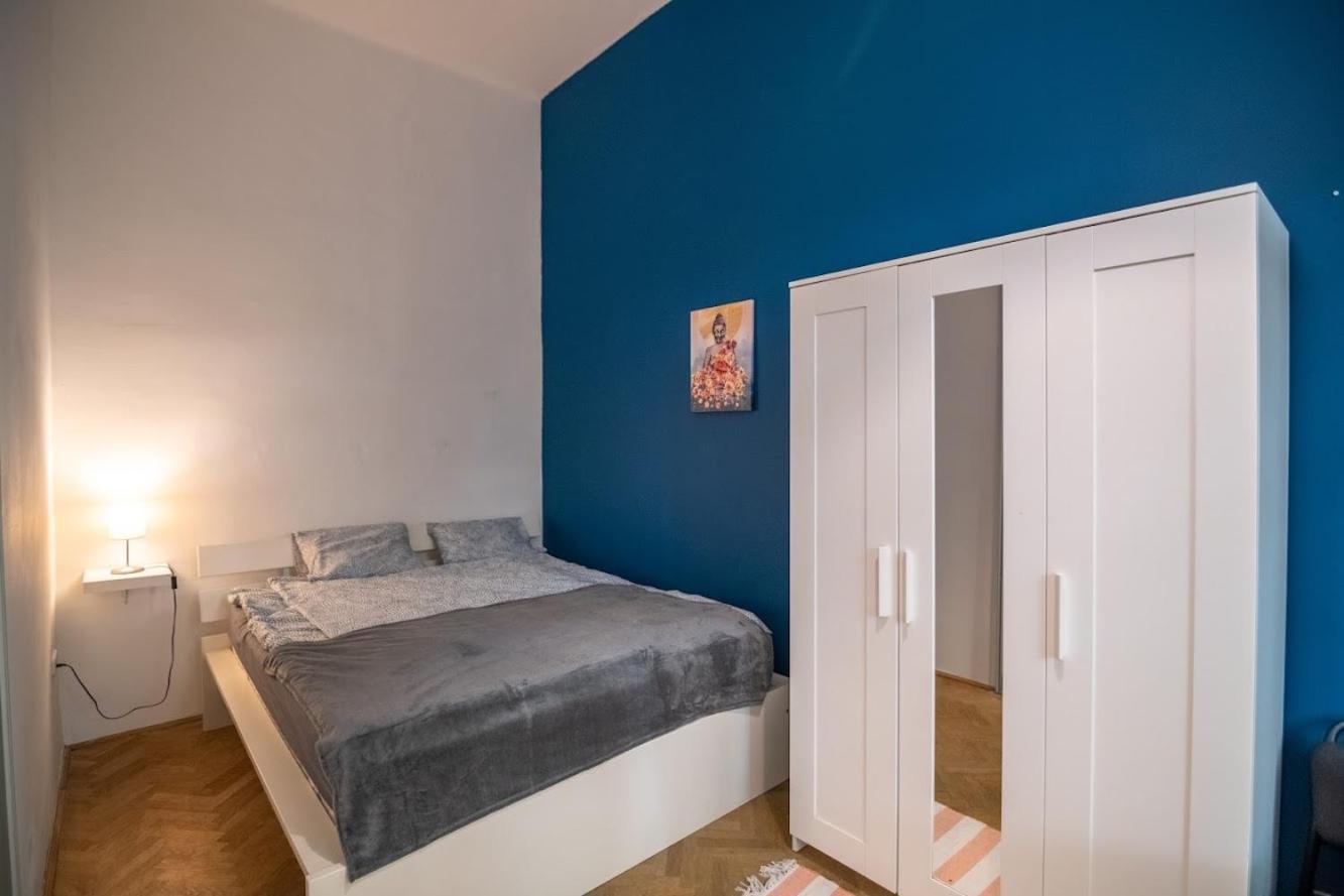 Purezen In The City For 2 Apartment Будапеща Екстериор снимка